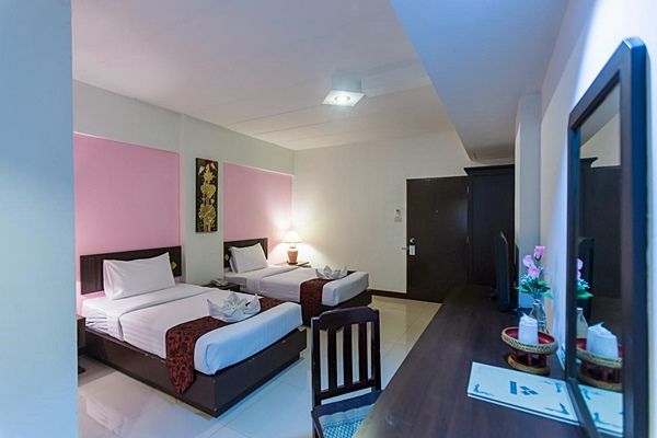 Bua Raya Hotel Chiang Mai Bagian luar foto